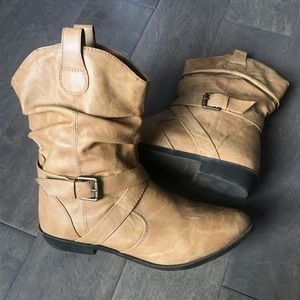 Old Navy Camel Slouchy Booties